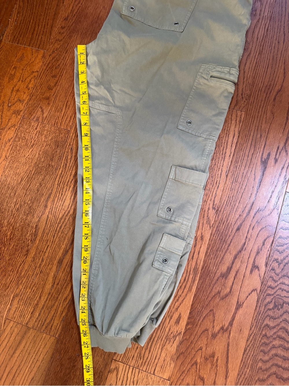 Torrid Festi Cargo Jogger Amy Olive Green Pockets NWT Plus Size 18 R - Picture 13 of 15